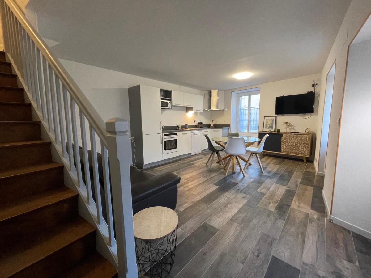 Gite Le Layris Apartment Campan Ngoại thất bức ảnh